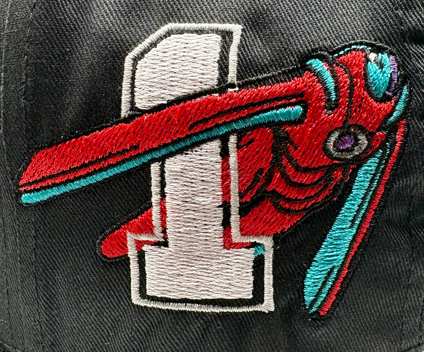 “Alien x Alien”
